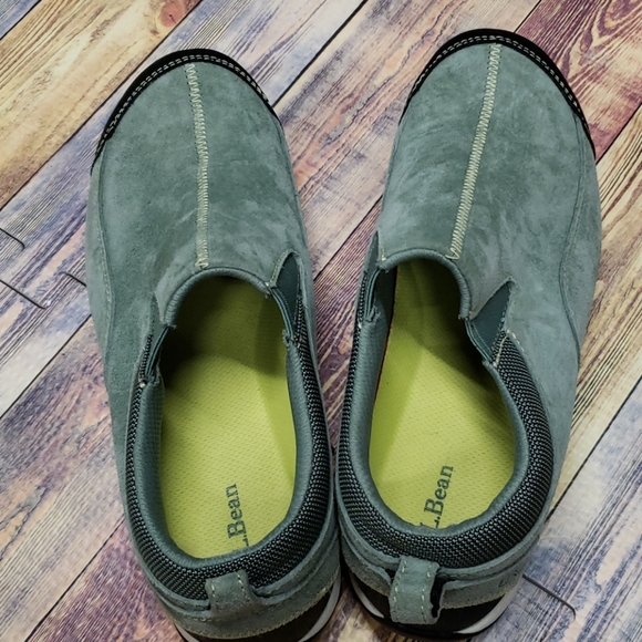 L.L. BEAN WOMENS SLIP ON MOCCASIN HIKERS - Picture 3 of 6